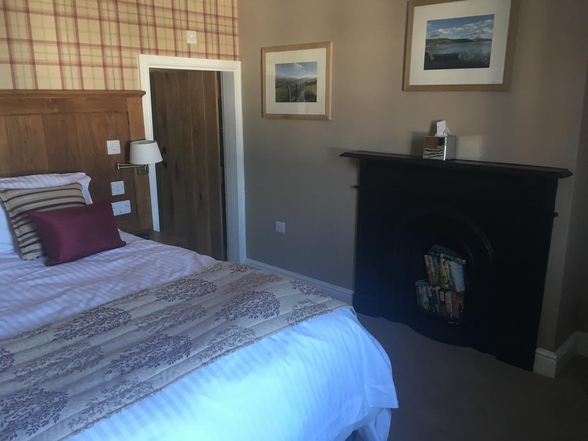 Plas Yn Dre Bed & Breakfast Bala Bagian luar foto