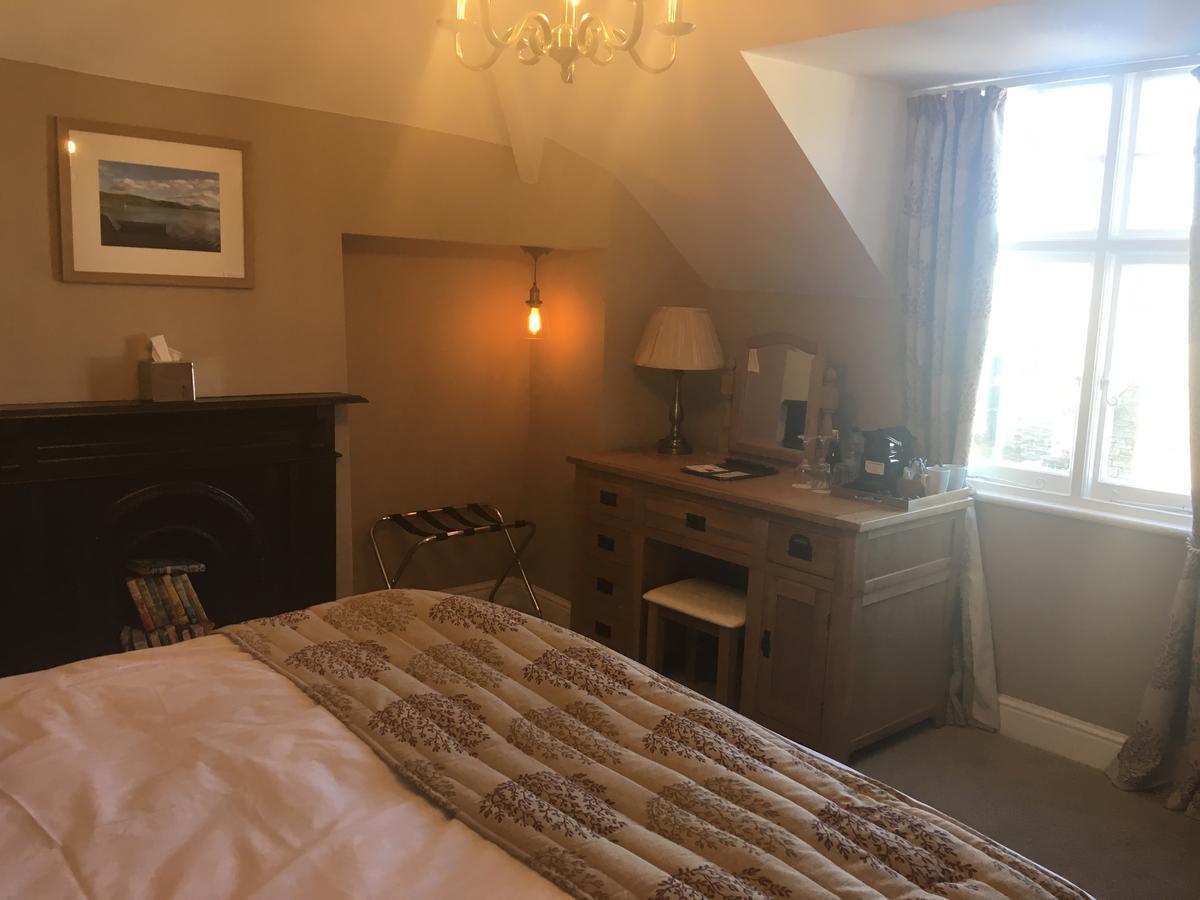 Plas Yn Dre Bed & Breakfast Bala Bagian luar foto